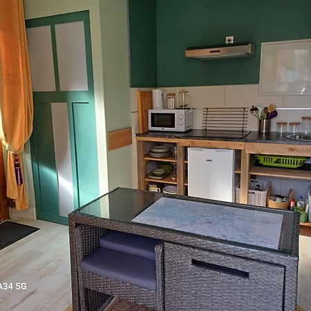 L'intervalle des 18 châteaux Saint-Georges-sur-Cher Exterior foto